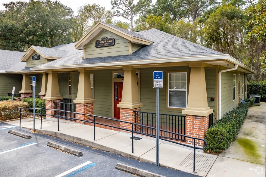 More Photos Of 29160 Chapel Park Dr, Wesley Chapel Office For Lease