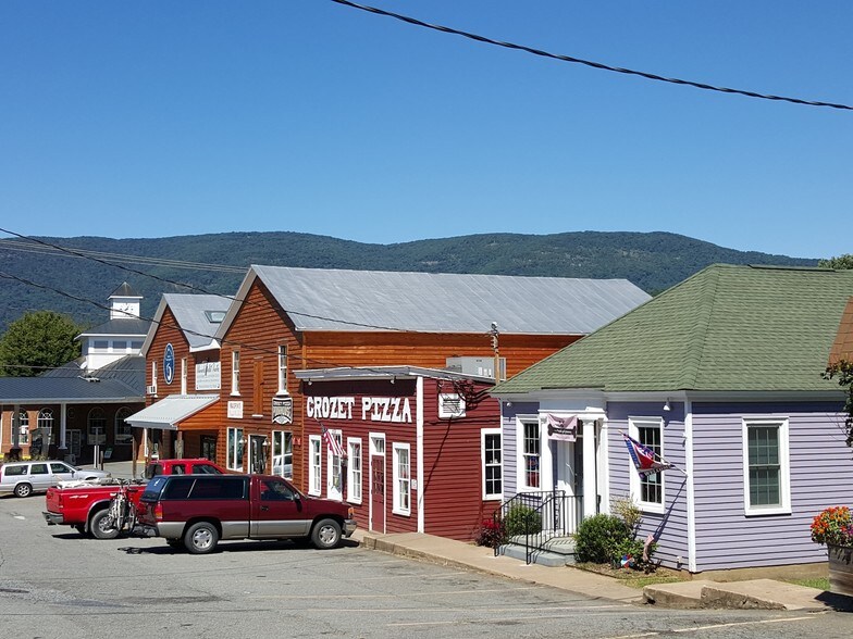 More Photos Of 5728-5764 Three Notch D Rd, Crozet General Retail For Lease