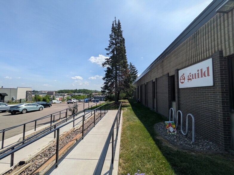 More Photos Of 1740 Livingston Ave, West Saint Paul Light Manufacturing For Sale