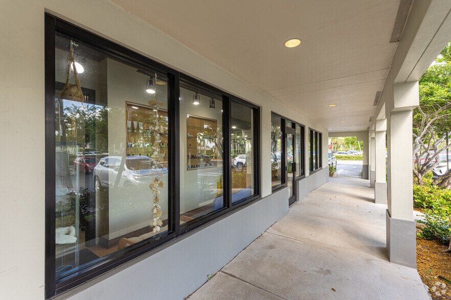 More Photos Of 16602 Saddle Club Rd, Weston Unknown For Lease