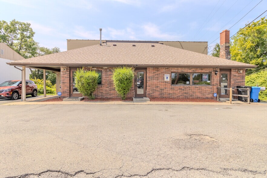 More Photos Of 14550 Route 30, North Huntingdon Auto Dealership For Sale