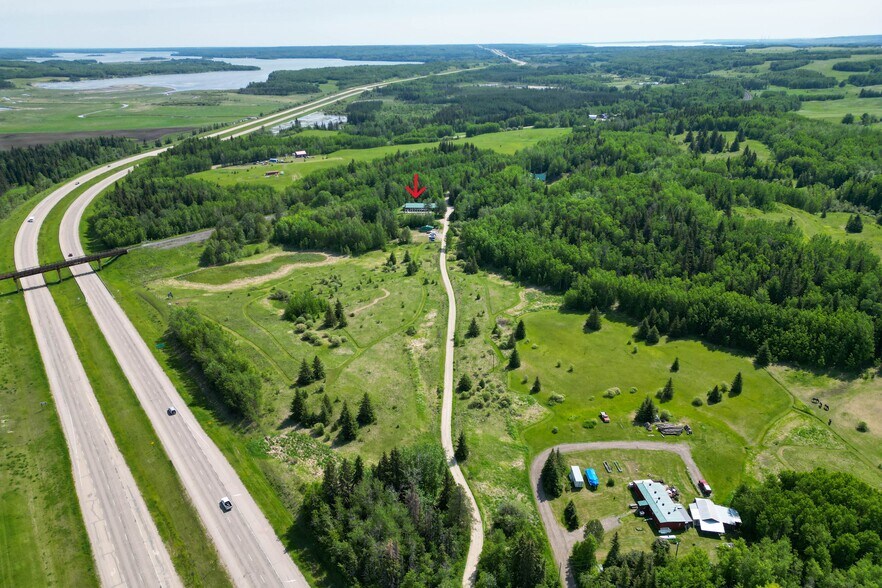 More Photos Of 53309A Range Road 65, Parkland County Specialty For Sale