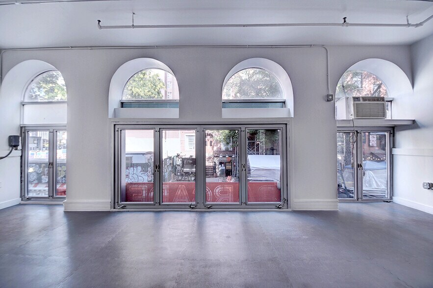 More Photos Of 6 Saint Marks Pl, New York Storefront For Lease