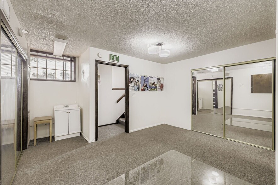 More Photos Of 4219 S Broadway, Englewood Medical For Lease