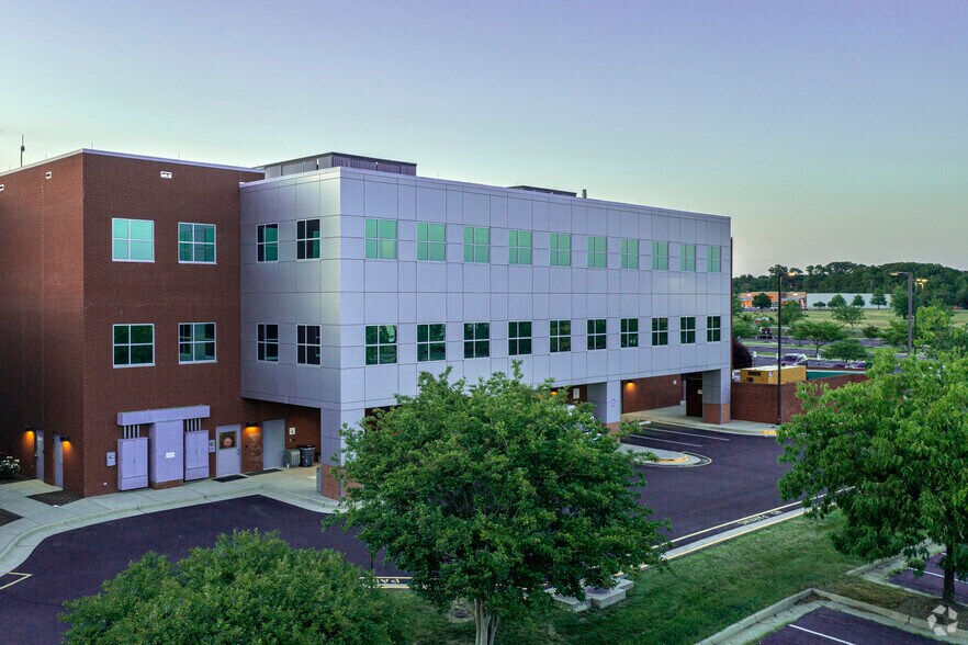 More Photos Of 10401 Spotsylvania Ave, Fredericksburg Medical For Lease