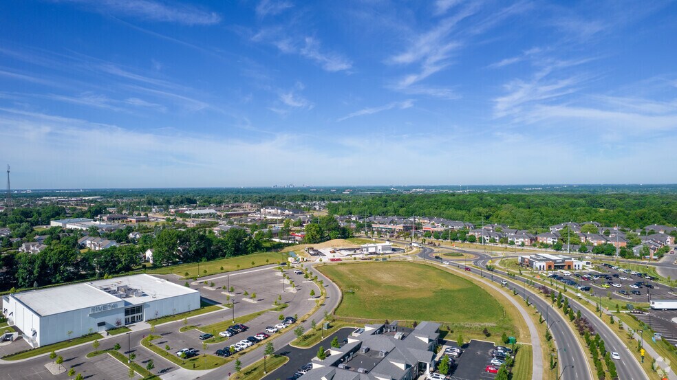 More Photos Of 5792 Hamilton Rd, New Albany Unknown For Lease