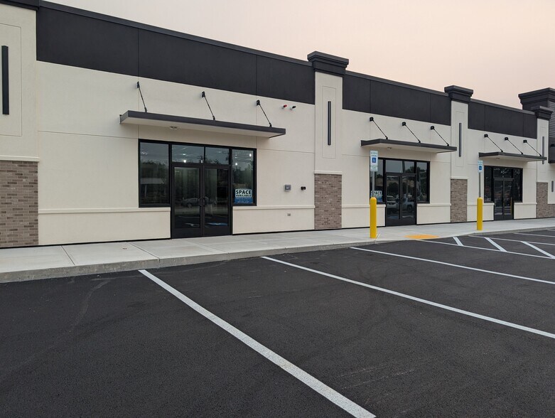 More Photos Of 340 Amherst St, Nashua Restaurant For Lease