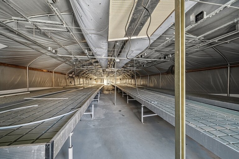 More Photos Of 2830 S Old Hwy 80, Buckeye Refrigeration Cold Storage For Lease