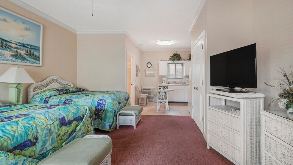 More Photos Of 8614 Surf Dr, Panama City Beach Hotel For Sale