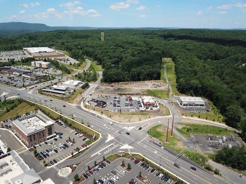More Photos Of Wigwam Park Rd, Stroudsburg Freestanding For Sale