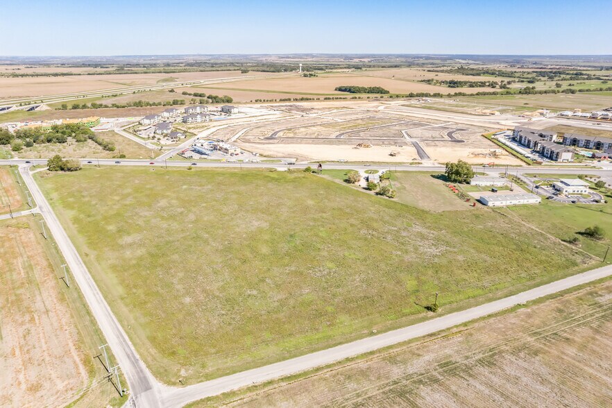 More Photos Of 2100 San Antonio Street, Lockhart Land For Sale