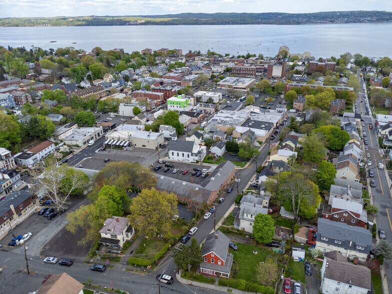 More Photos Of 9-15 Mill St, Nyack Office For Lease