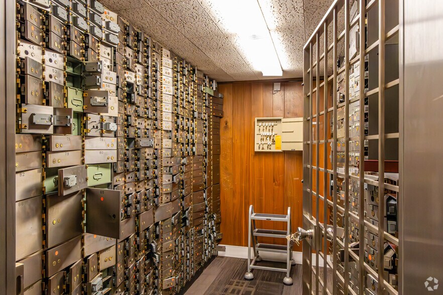 More Photos Of 100 Powerville Rd, Boonton Township Bank For Sale