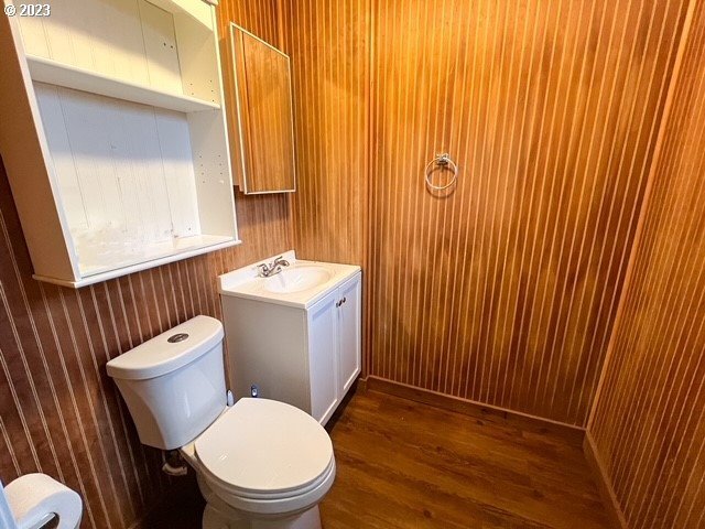 More Photos Of 121 Deady Crossing Rd, Sutherlin Warehouse For Sale