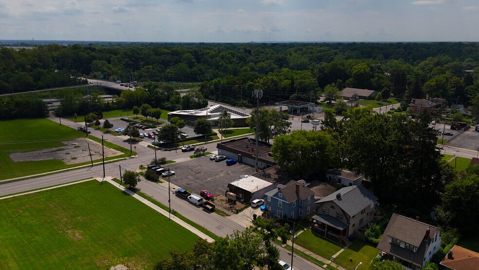 More Photos Of 853 N Nelson Rd, Columbus Industrial For Sale