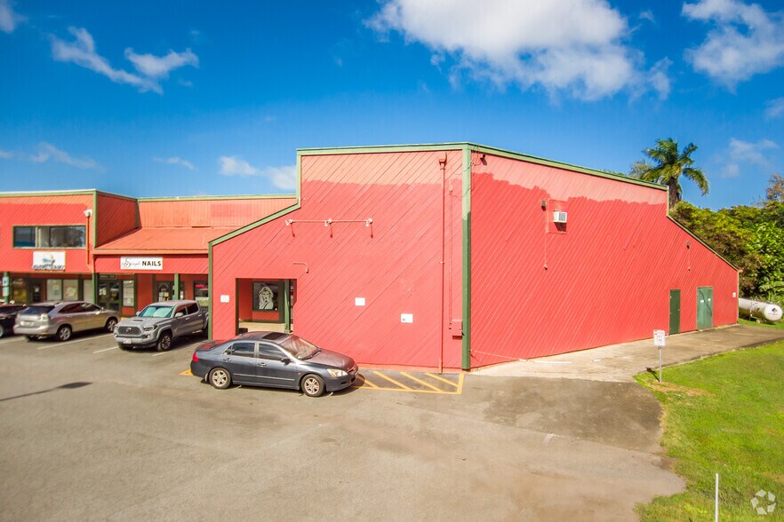 More Photos Of 41-1537 Kalanianaloe Hwy, Waimanalo Unknown For Lease