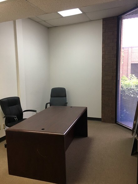 More Photos Of 1730 Cumberland Point Dr SE, Marietta Distribution For Lease