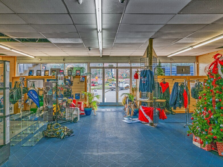 More Photos Of 1141 Patton Ave, Asheville Freestanding For Lease