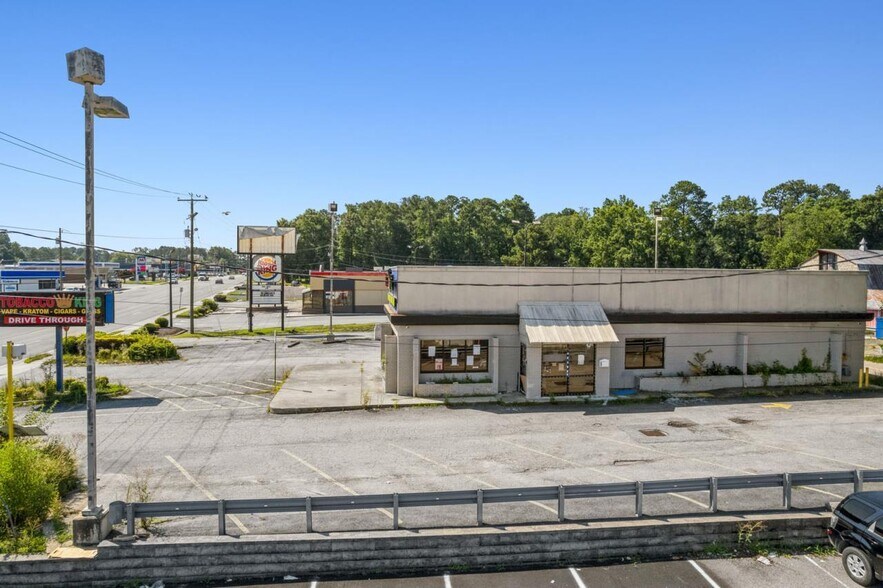 More Photos Of 2716 S Crater Rd, Petersburg Freestanding For Sale