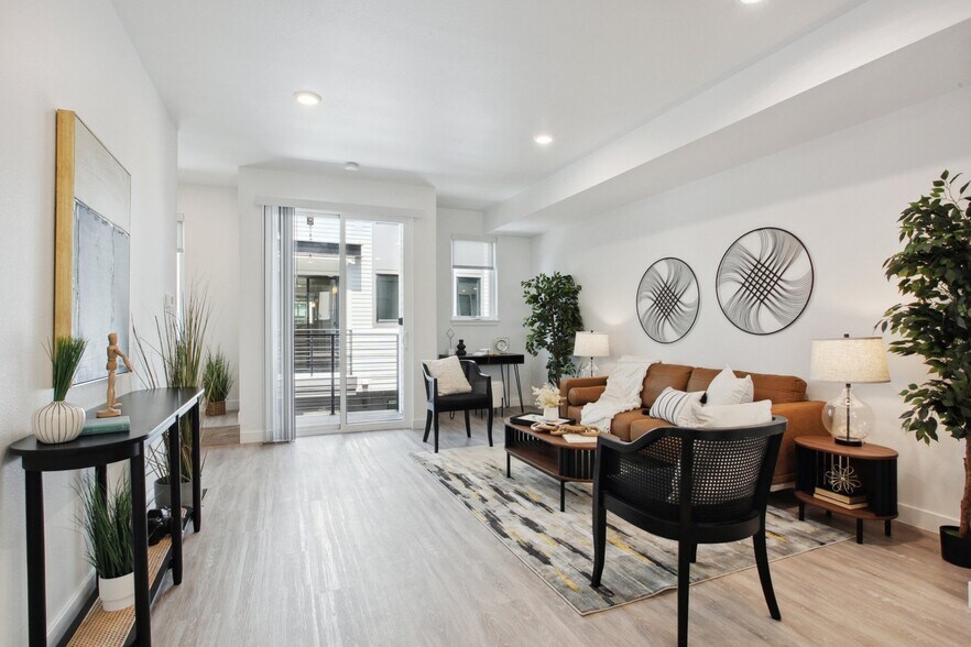 More Photos Of 8707 Ralston Rd, Arvada Apartments For Sale