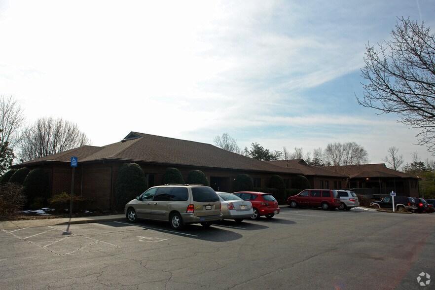 More Photos Of 3825 Leonardtown Rd, Waldorf Office For Lease