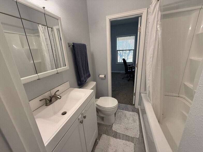 More Photos Of 1594-1598 W Alameda Ave, Denver Storefront Retail Residential For Sale