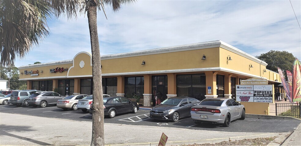 More Photos Of 2475 S Park Ave, Sanford Storefront Retail Office For Lease
