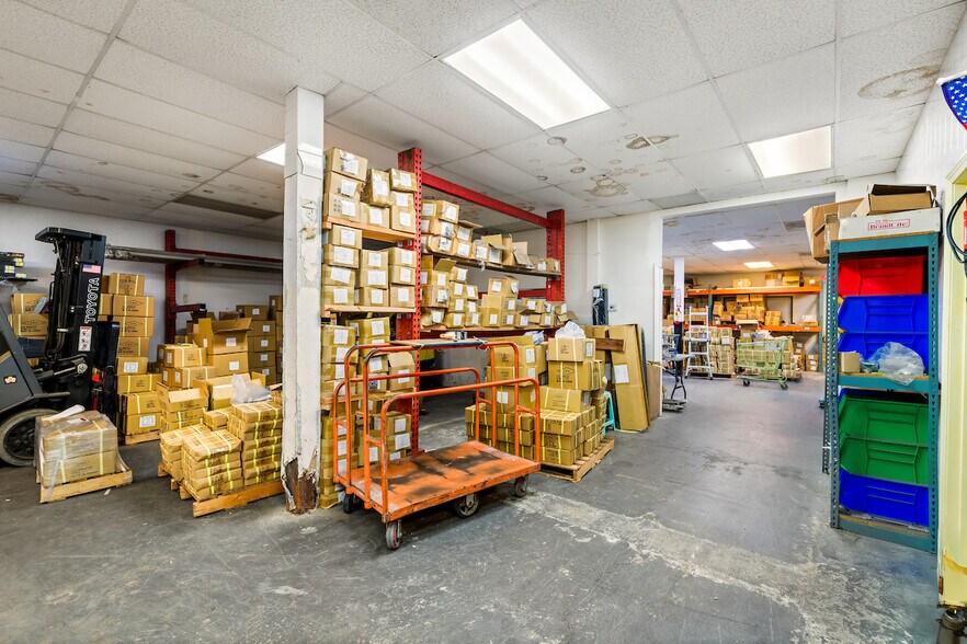 More Photos Of 9628-9632 Valley Blvd, Rosemead Freestanding For Sale