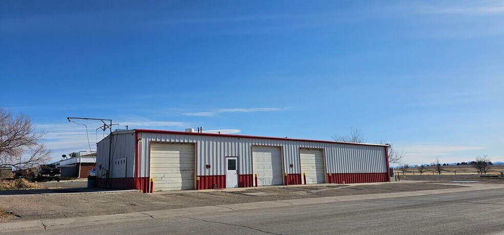 More Photos Of 1704 E Richards St, Douglas Specialty For Sale