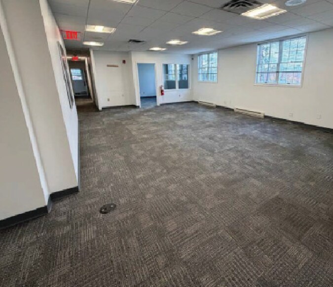 More Photos Of 1921 Washington Valley Rd, Martinsville Bank For Lease