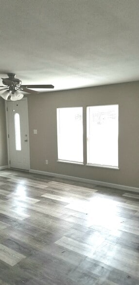 More Photos Of 3041 Meyer Rd, Festus Manufactured Housing Mobile Home Park For Sale