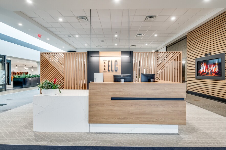 Primary Photo Of 600 E Las Colinas Blvd, Irving Office For Lease