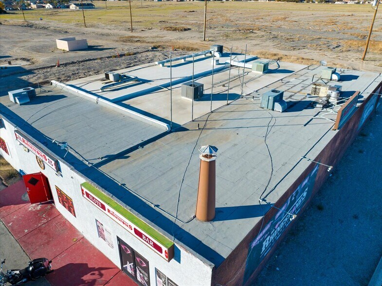 More Photos Of 1700 S Pahrump Valley Blvd, Pahrump Storefront For Sale