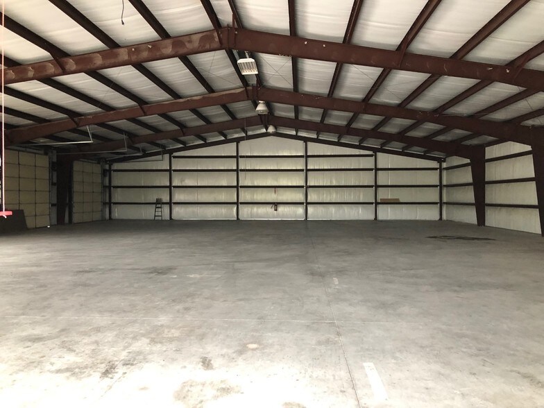 More Photos Of 2260 W Centerton Blvd, Centerton Unknown For Lease