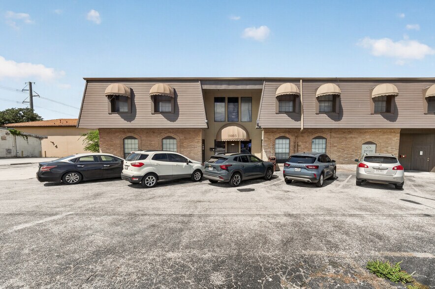 Primary Photo Of 1003 Beckett Dr, San Antonio Office For Sale