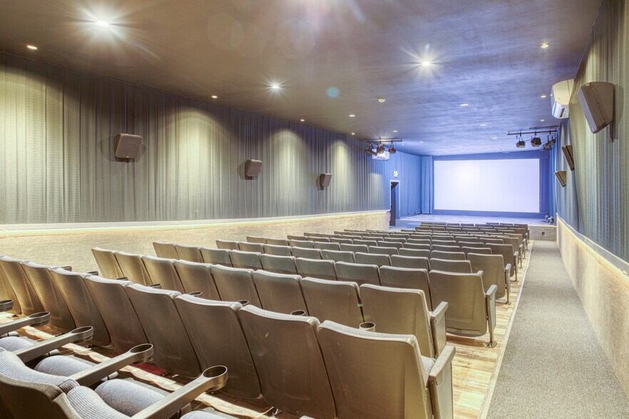 More Photos Of 418 Pagosa St, Pagosa Springs Movie Theatre For Sale