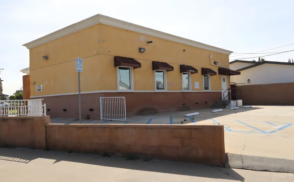 More Photos Of 705 S State College Blvd, Anaheim Medical For Sale
