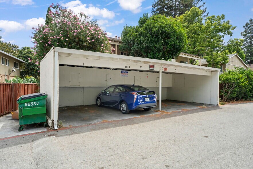 More Photos Of 5653 Via Monte Dr, San Jose Apartments For Sale