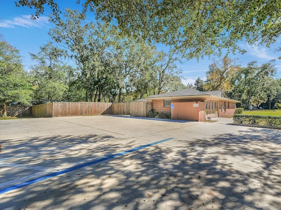 More Photos Of 2864 Moody Ave, Orange Park Office For Lease