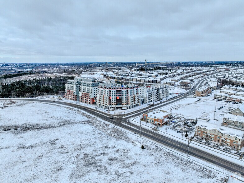 Primary Photo Of 80-100 Starwood Dr, Guelph Apartments For Lease