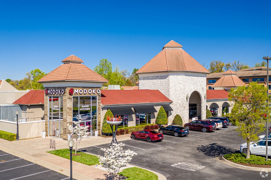 More Photos Of 5212 Village Pky, Rogers Unknown For Lease