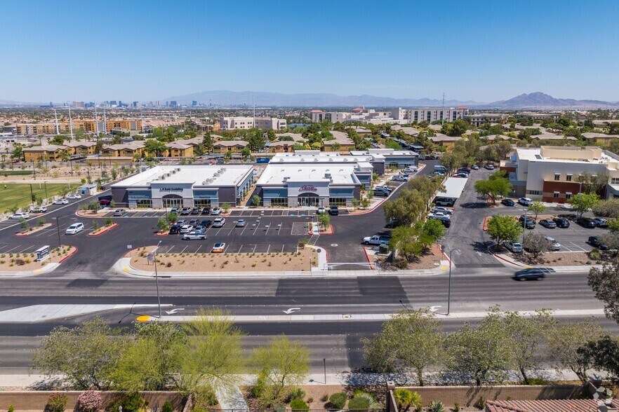More Photos Of 2940 W Horizon Ridge Pky, Henderson Medical For Lease
