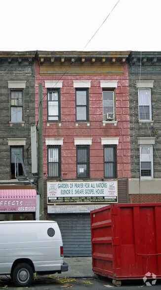 More Photos Of 249 Troy Ave, Brooklyn Storefront Retail Residential For Lease