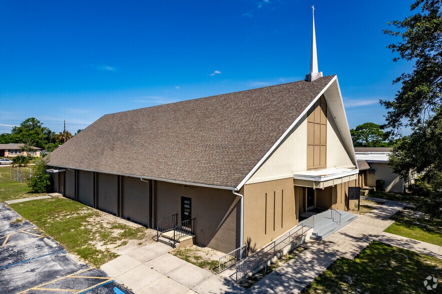 Primary Photo Of 1400 N Nowell St, Orlando Religious Facility For Lease