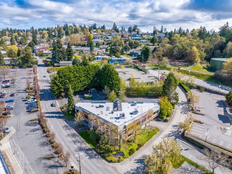 More Photos Of 2600-2602 Cherry Ave, Bremerton Medical For Lease
