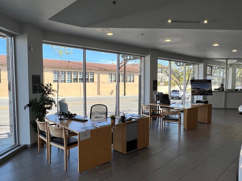 More Photos Of 498 Fremont St, Monterey Auto Dealership For Sale