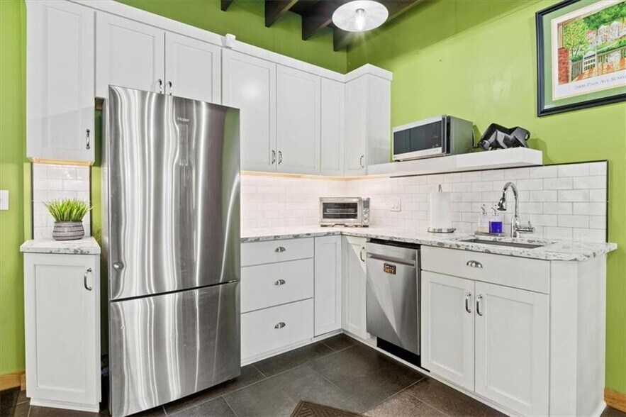 More Photos Of 383 Park Ave, Rochester Office Residential For Sale