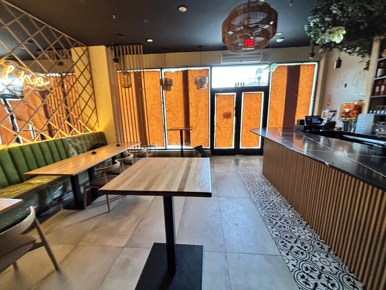 More Photos Of 4105 Park Ave, Union City Restaurant For Sale