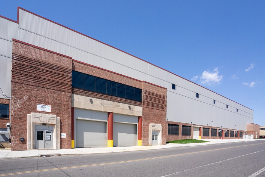 More Photos Of 956 E Erie Ave, Philadelphia Distribution For Lease