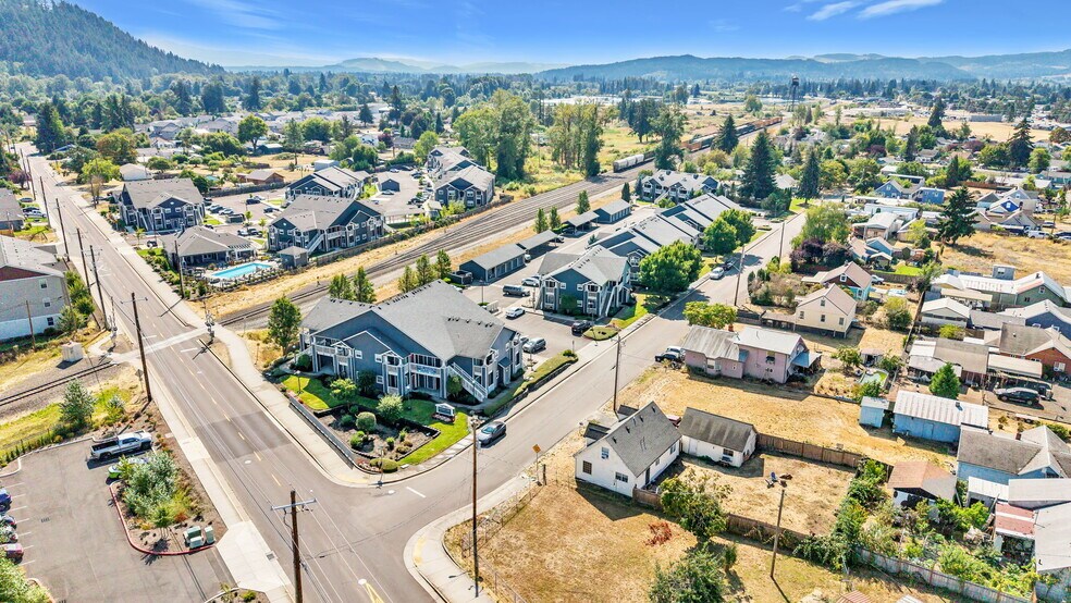 More Photos Of 2211 McKinney Ln, Lebanon Apartments For Sale